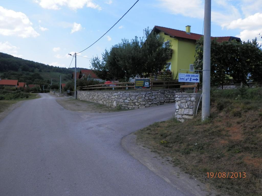 Rooms Jure Sabljak Grabovac  Exterior foto